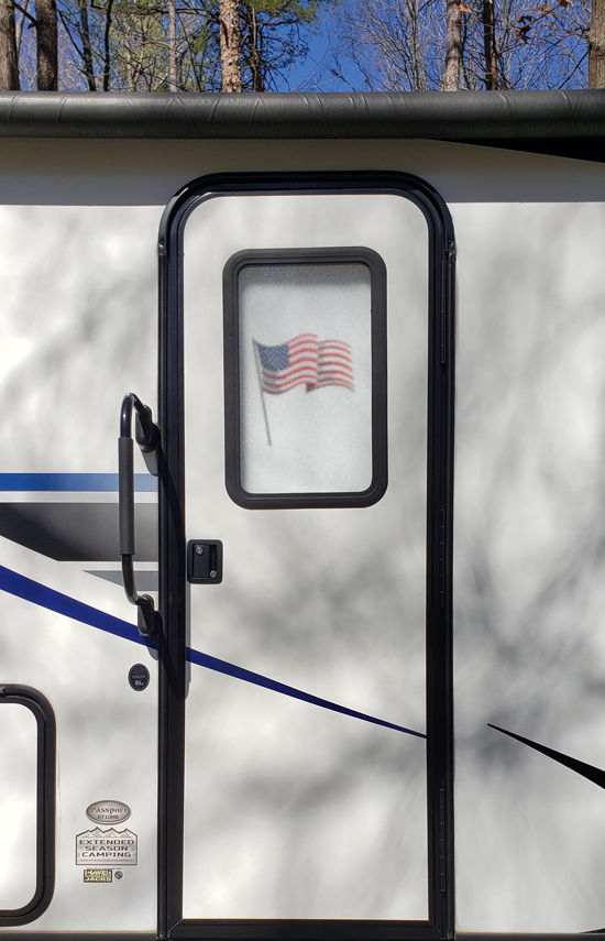 Blackout-EZ-RV-Entry-Door-Shades-American-Flag-03